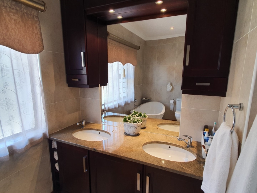 3 Bedroom Property for Sale in La Provance Free State